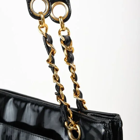 Chanel Vintage Black Patent Gold Plated CCs Shoulder bag - Picture 7 of 15